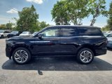 New 2025 Lincoln Navigator Reserve image 2