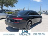 Used 2021 Volkswagen Passat 2.0T SE image 3