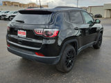 Used 2025 Jeep Compass Latitude w/ Convenience Group image 4