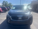 Used 2019 Kia Sorento LX image 2