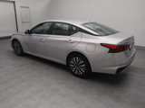 Used 2023 Nissan Altima 2.5 SV image 3