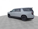New 2025 Chevrolet Suburban High Country image 6