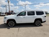 Used 2023 Jeep Wagoneer Series III w/ Premium Group I image 2