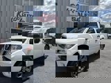 Used 2020 Nissan Frontier SV image 2