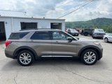 Used 2021 Ford Explorer XLT w/ Equipment Group 202A image 2