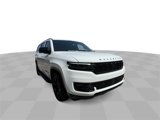 Used 2024 Jeep Wagoneer L Series II w/ Convenience Group I image 2