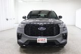 Used 2025 Ford Explorer ST-Line w/ ST-Line Street Pack image 3