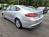 Used 2017 Ford Fusion SE image 6