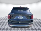 Used 2024 Kia Sorento S image 5