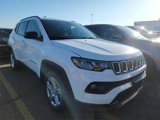 Used 2024 Jeep Compass Latitude w/ Altitude Special Edition image 2