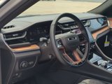 New 2025 Jeep Grand Cherokee L Summit image 2