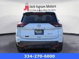 New 2025 Nissan Rogue SL image 4