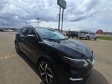 Used 2022 Nissan Rogue Sport SL w/ Premium Package image 4