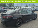 Used 2024 Toyota Camry SE image 3