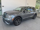 Certified 2024 Volkswagen Tiguan SE w/ Panoramic Sunroof Package image 2