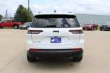 Used 2023 Jeep Grand Cherokee L Laredo image 6