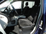 Used 2014 Dodge Grand Caravan SXT image 2