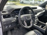 Used 2021 GMC Yukon Denali w/ Denali Premium Package image 5