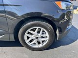 Used 2024 Ford Edge SEL image 2