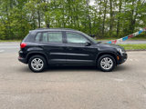 Used 2016 Volkswagen Tiguan S image 6