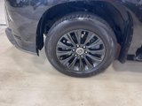 Used 2023 Lexus GX 460 Luxury w/ Sport Design Package image 6
