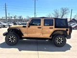 Used 2013 Jeep Wrangler Unlimited Sport w/ Connectivity Group image 4