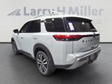 New 2025 Nissan Pathfinder Platinum image 3