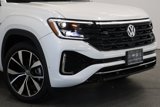Used 2024 Volkswagen Atlas Cross Sport SEL Premium R-Line image 3