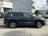New 2025 Mitsubishi Outlander SE image 3