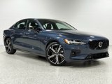 Used 2024 Volvo S60 B5 Core image 4