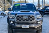 Used 2022 Toyota Tacoma TRD Sport image 2