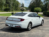 Used 2022 Hyundai Sonata SE w/ Cargo Package image 3