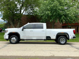 Used 2022 GMC Sierra 3500 Denali image 3
