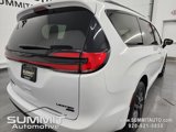 New 2026 Chrysler Pacifica Limited image 4