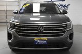 Used 2024 Volkswagen Atlas SE image 4