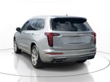 Used 2023 Cadillac XT6 Premium Luxury image 3