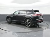 Used 2025 Volkswagen Atlas Cross Sport SEL Premium R-Line image 5