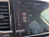 Used 2022 Chrysler Pacifica Touring-L image 4
