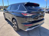 New 2025 Mitsubishi Outlander SE image 5
