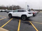 New 2025 Hyundai Tucson SEL image 3