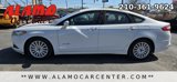 Used 2015 Ford Fusion SE image 2