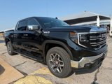 New 2026 GMC Sierra 1500 SLT image 3