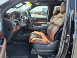 Used 2023 Lincoln Navigator Reserve image 4