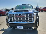 Used 2024 GMC Sierra 2500 Denali w/ Denali Reserve Package image 2