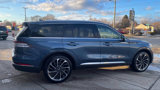 Used 2020 Lincoln Aviator Reserve w/ Equipment Group 201A image 4