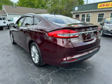 Used 2017 Ford Fusion SE w/ Fusion SE Technology Package image 3