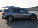 Used 2025 Ford Explorer ST-Line image 6