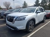 New 2025 Nissan Pathfinder Platinum image 3