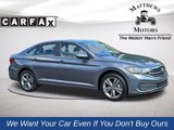 Used 2024 Volkswagen Jetta SE image 1