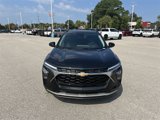 New 2026 Chevrolet Trax LT w/ Sunroof Package image 3